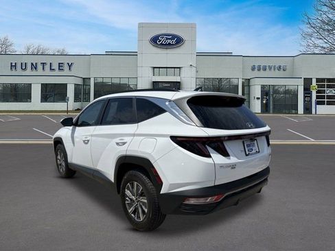 Used 2022 Hyundai Tucson Blue AWD/4WD image 4