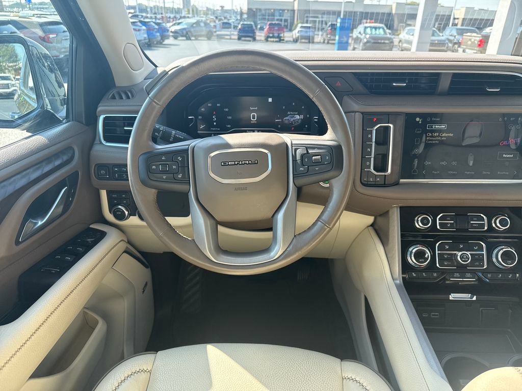 Used 2022 GMC Yukon Denali AWD/4WD image 28