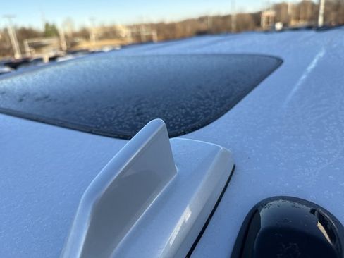 Used 2024 GMC Sierra 3500 Denali Ultimate image 15