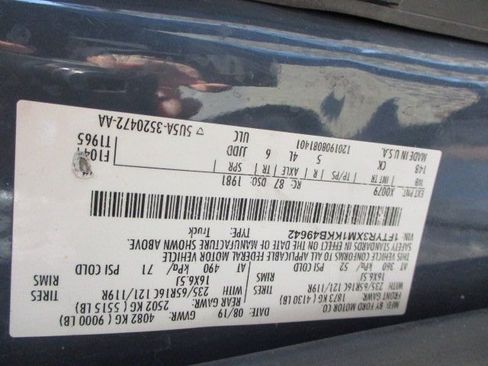 Used 2019 Ford Transit 250 Base image 9