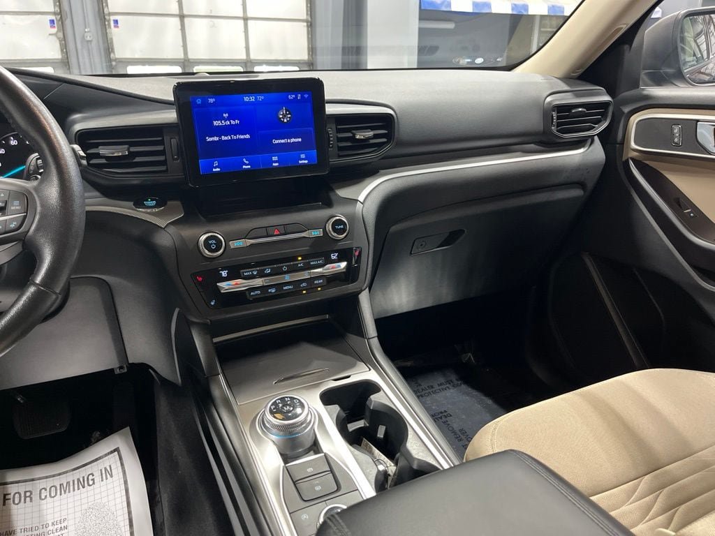 Used 2020 Ford Explorer XLT w/ Comfort Package AWD/4WD image 24