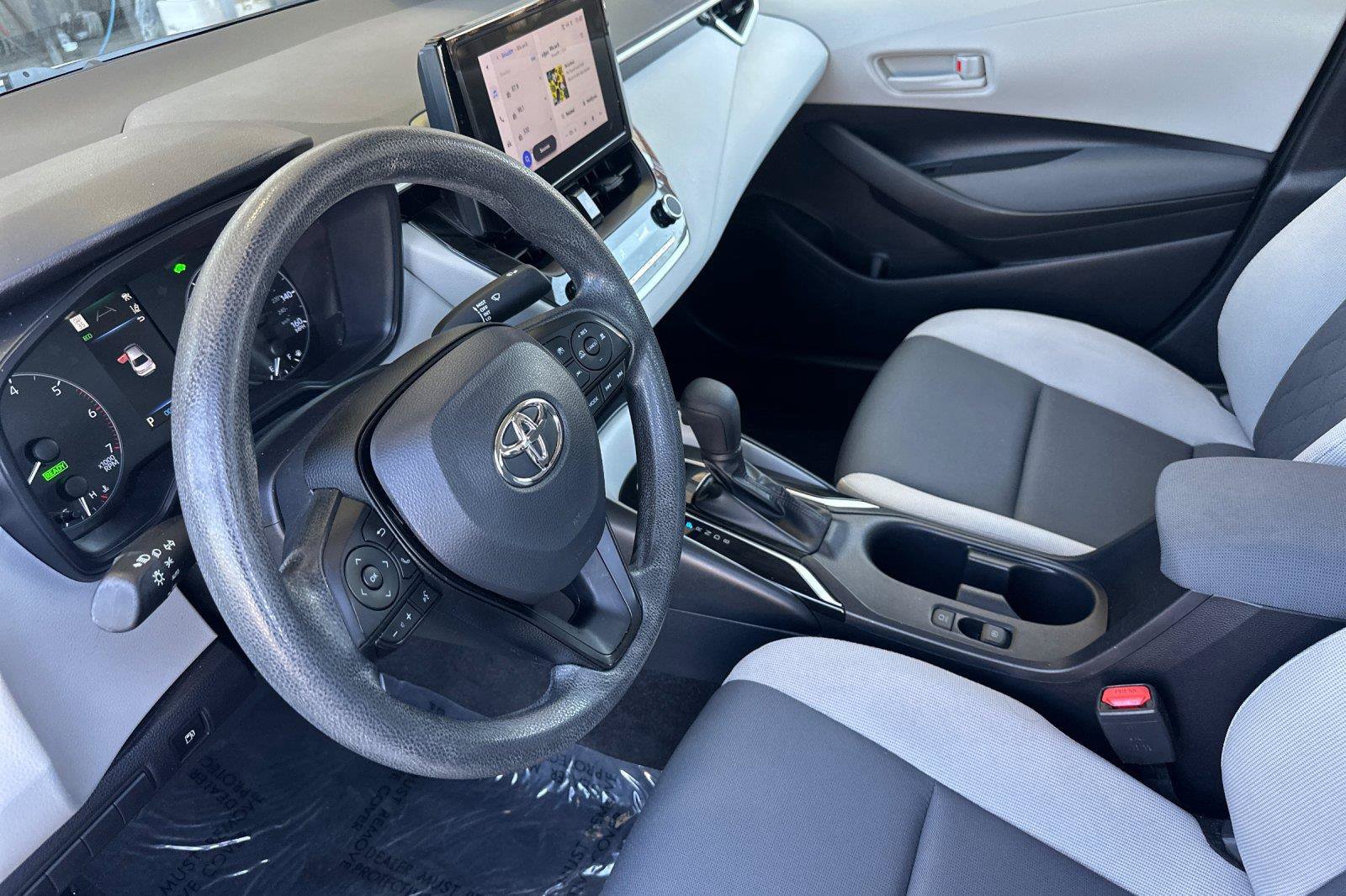 Used 2023 Toyota Corolla Hybrid Sedan FWD image 9