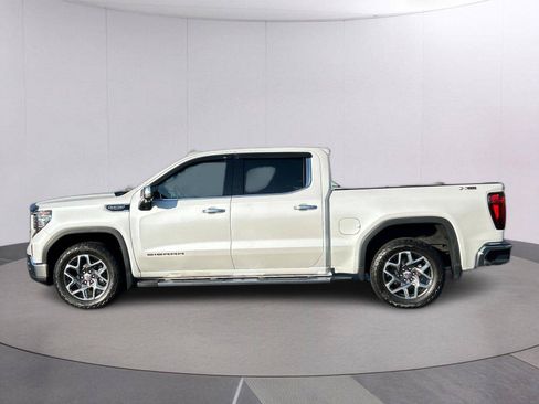 Used 2024 GMC Sierra 1500 SLT w/ SLT Premium Plus Package AWD/4WD image 2