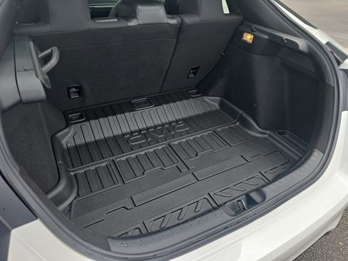 Certified 2024 Honda Civic Sport image 12