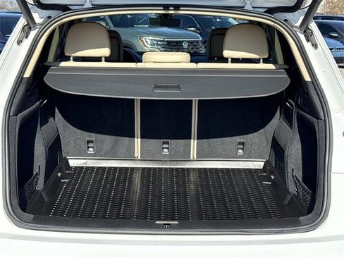 Used 2018 Audi Q5 2.0T Premium Plus w/ Premium Plus Package image 29