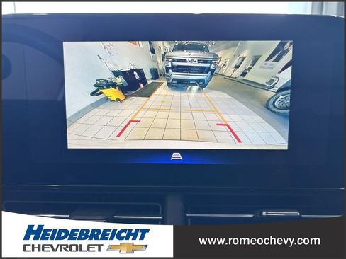 Used 2025 Chevrolet Trax ACTIV w/ Driver Confidence Package FWD image 22