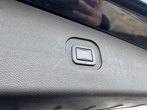 Used 2015 Chevrolet Equinox LTZ image 42