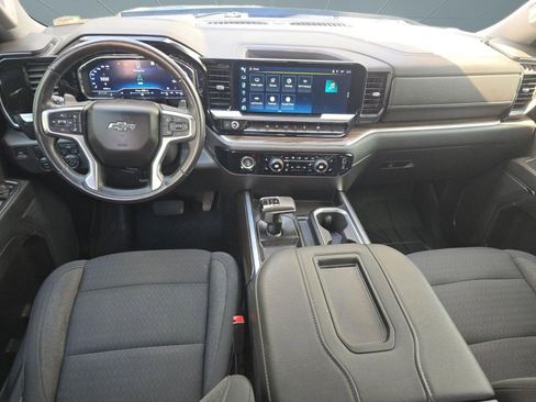 Used 2022 Chevrolet Silverado 1500 RST image 14