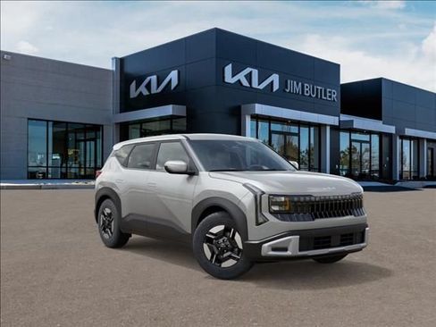 New 2027 Kia Seltos LX AWD/4WD image 8