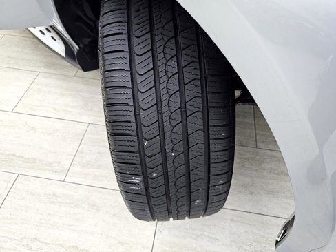 Used 2017 Mercedes-Benz GLE 350 w/ Premium 1 Package image 43