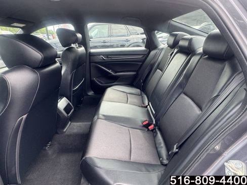 Used 2018 Honda Accord Sport image 33