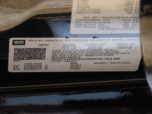 Used 2022 Chevrolet Silverado 1500 LTZ AWD/4WD image 32