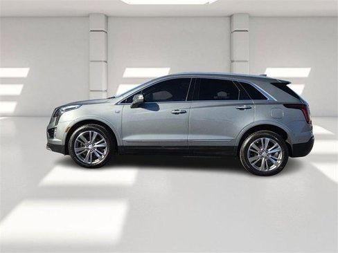 Certified 2023 Cadillac XT5 Premium Luxury w/ Technology Package image 2