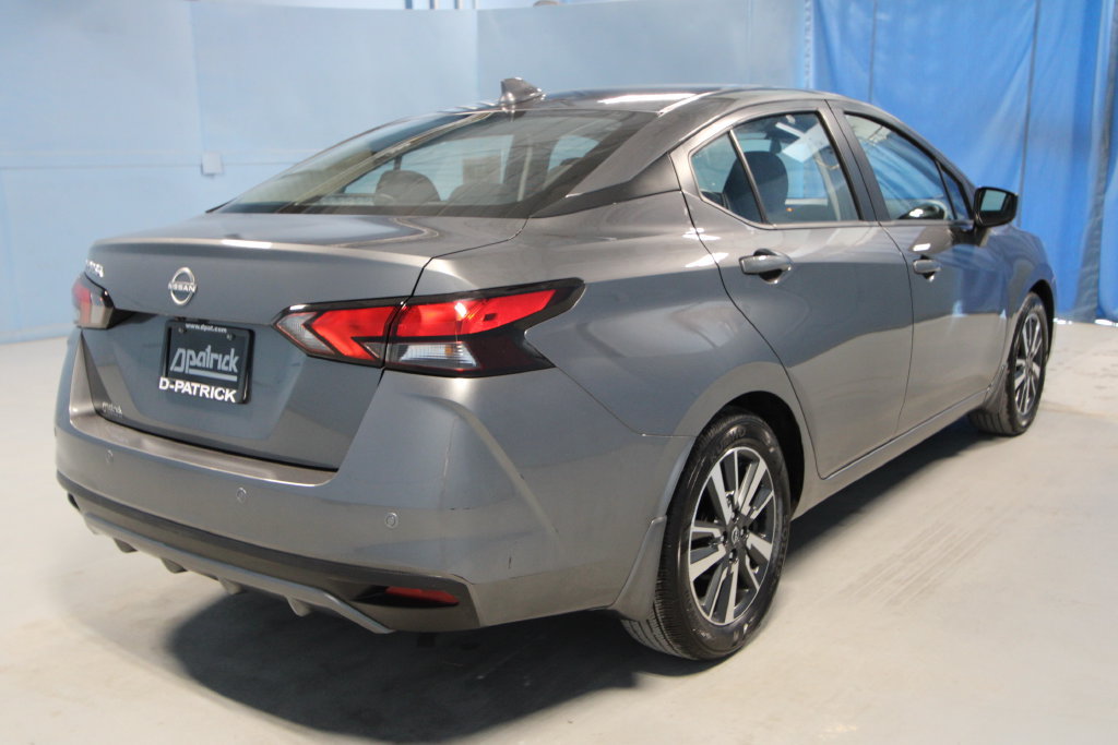 Used 2025 Nissan Versa SV w/ Trunk Package FWD image 9