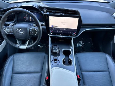 Used 2023 Lexus RZ 450e Premium image 14