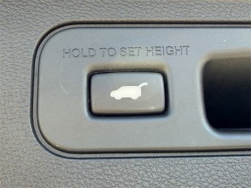 Used 2023 Honda Odyssey Touring image 34