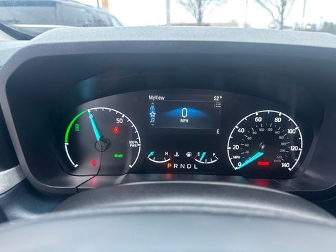 Certified 2024 Ford Maverick XLT image 28