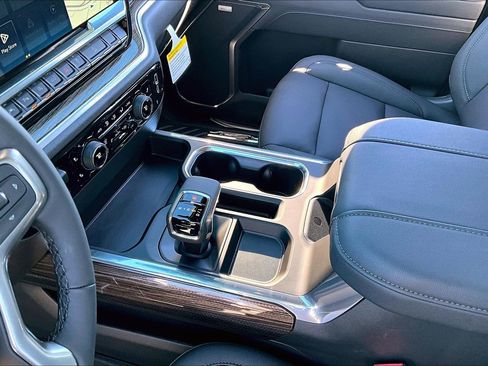 New 2026 Chevrolet Silverado 1500 LT Trail Boss w/ LT Trail Boss Premium Package image 8