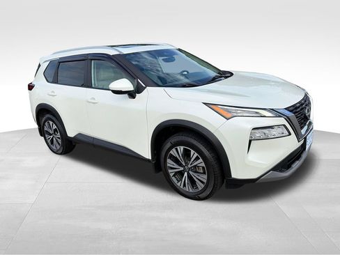 Used 2022 Nissan Rogue SV w/ SV Premium Package FWD image 7