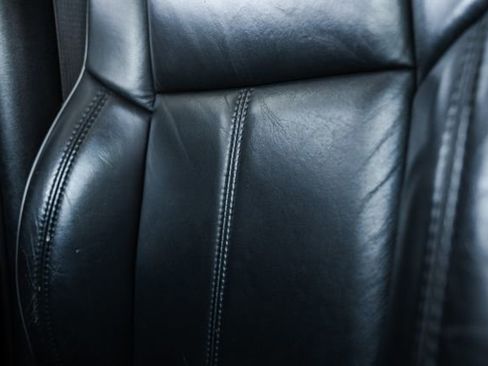 Used 2009 HUMMER H3 Alpha image 17