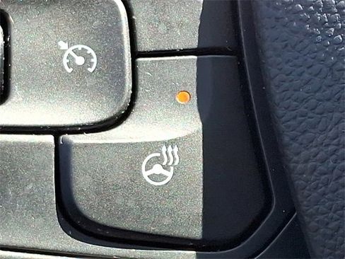 Certified 2022 Buick Envision Avenir w/ Technology Package II image 26