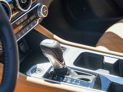 New 2025 Nissan Sentra SV w/ SV Premium Package image 24