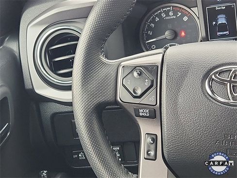 Used 2023 Toyota Tacoma TRD Sport image 14