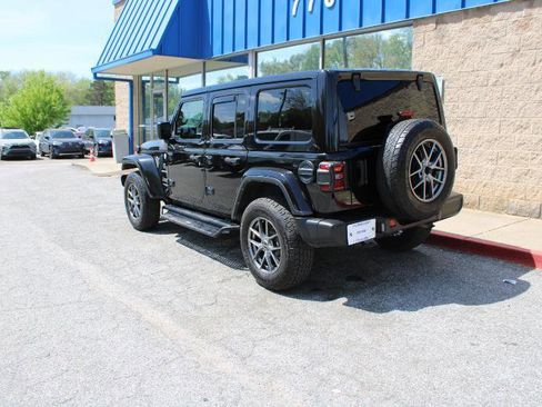 Used 2021 Jeep Wrangler Unlimited Sahara AWD/4WD image 4