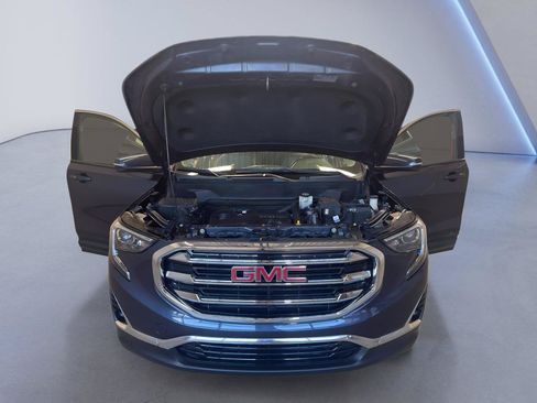 Used 2019 GMC Terrain SLT w/ Preferred Package FWD image 10