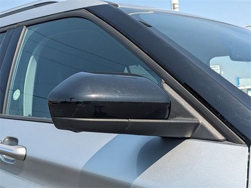 Used 2023 Ford Explorer Limited image 12