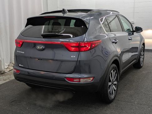 Used 2019 Kia Sportage EX w/ Option Group 040 image 2