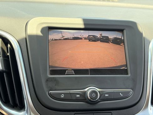 Used 2024 Chevrolet Equinox LT AWD/4WD image 21
