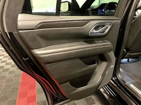 Used 2022 Chevrolet Tahoe RST w/ Luxury Package image 43
