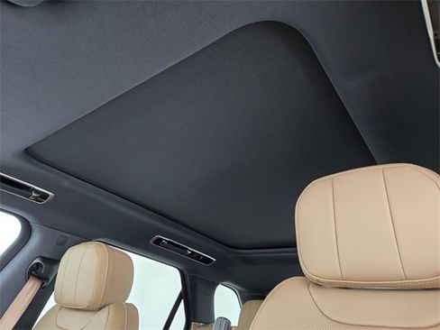 New 2026 Land Rover Range Rover Sport SE image 11