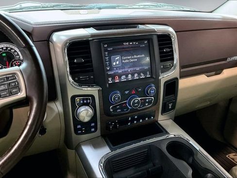 Used 2014 RAM 1500 Laramie AWD/4WD image 11