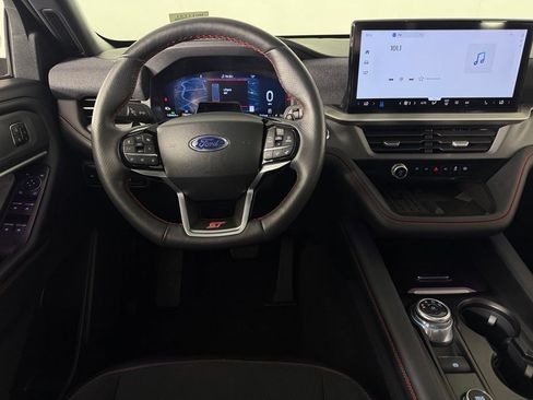 Used 2025 Ford Explorer ST w/ Sun And Sound Package AWD/4WD image 14