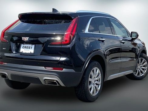 Used 2019 Cadillac XT4 Premium Luxury AWD/4WD image 13