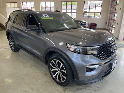 Used 2021 Ford Explorer ST w/ Equipment Group 401A AWD/4WD image 2