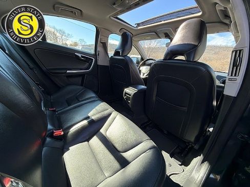 Used 2015 Volvo S60 T5 Premier image 18