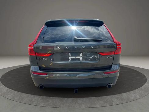 Used 2018 Volvo XC60 T6 Momentum w/ Convenience Package AWD/4WD image 6