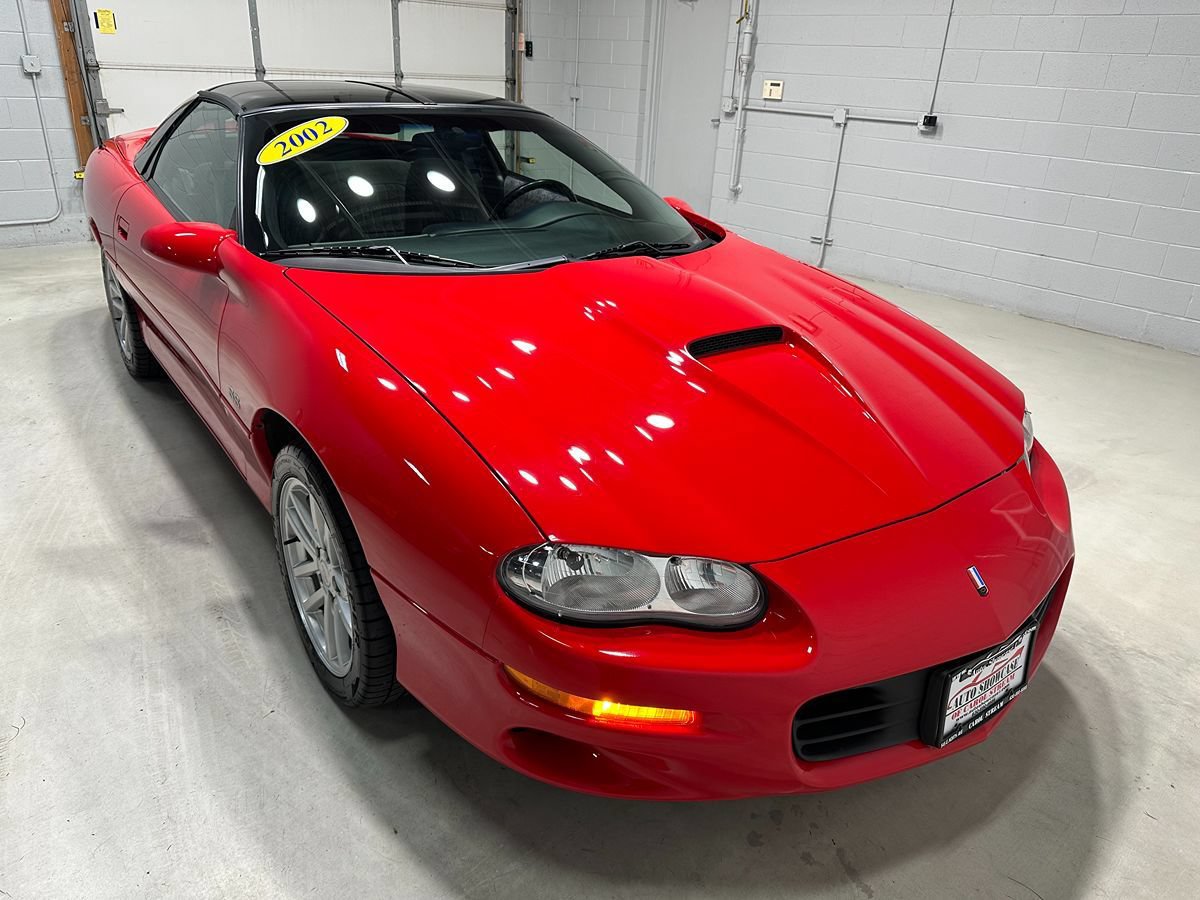 Used 2002 Chevrolet Camaro Z28 w/ SS Performance/Appearance Pkg RWD image 3