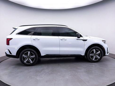 Used 2021 Kia Sorento S w/ Panoramic Sunroof Package image 40