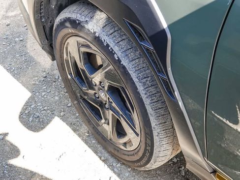 Used 2024 Subaru Crosstrek 2.5i Sport w/ Crosstrek Mirror Package image 20