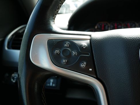 Used 2015 GMC Yukon SLT w/ Open Road Package AWD/4WD image 29