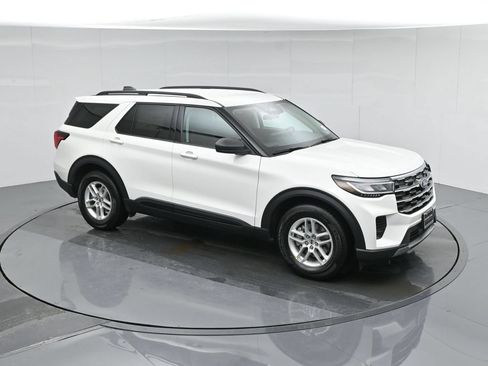 New 2026 Ford Explorer Active RWD image 43