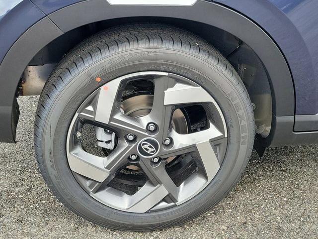 New 2026 Hyundai Venue SEL FWD image 24