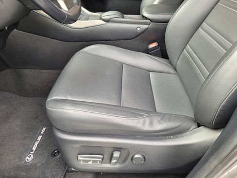 Used 2015 Lexus NX 200t FWD image 25