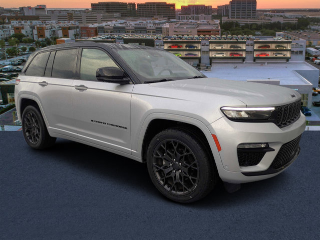 Certified 2025 Jeep Grand Cherokee Summit w/ Obsidian Package AWD/4WD image 1