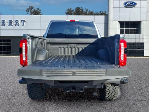 Used 2024 Ford F250 Lariat w/ Lariat Ultimate Package AWD/4WD image 6