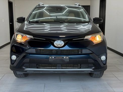 Used 2017 Toyota RAV4 XLE w/ Carpet Mat Package FWD image 16